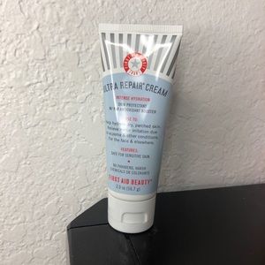First Ais beauty ultra repair cream